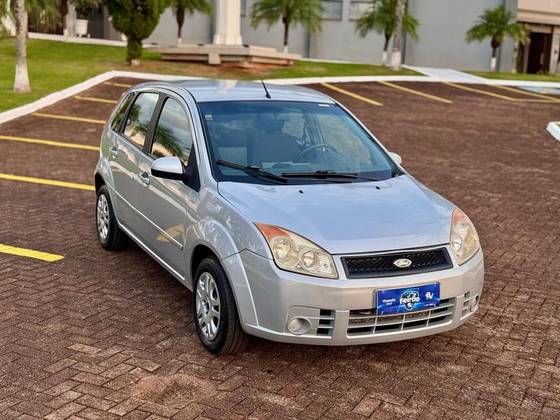 FORD FIESTA 1.0 MPI CLASS HATCH 8V FLEX 4P MANUAL